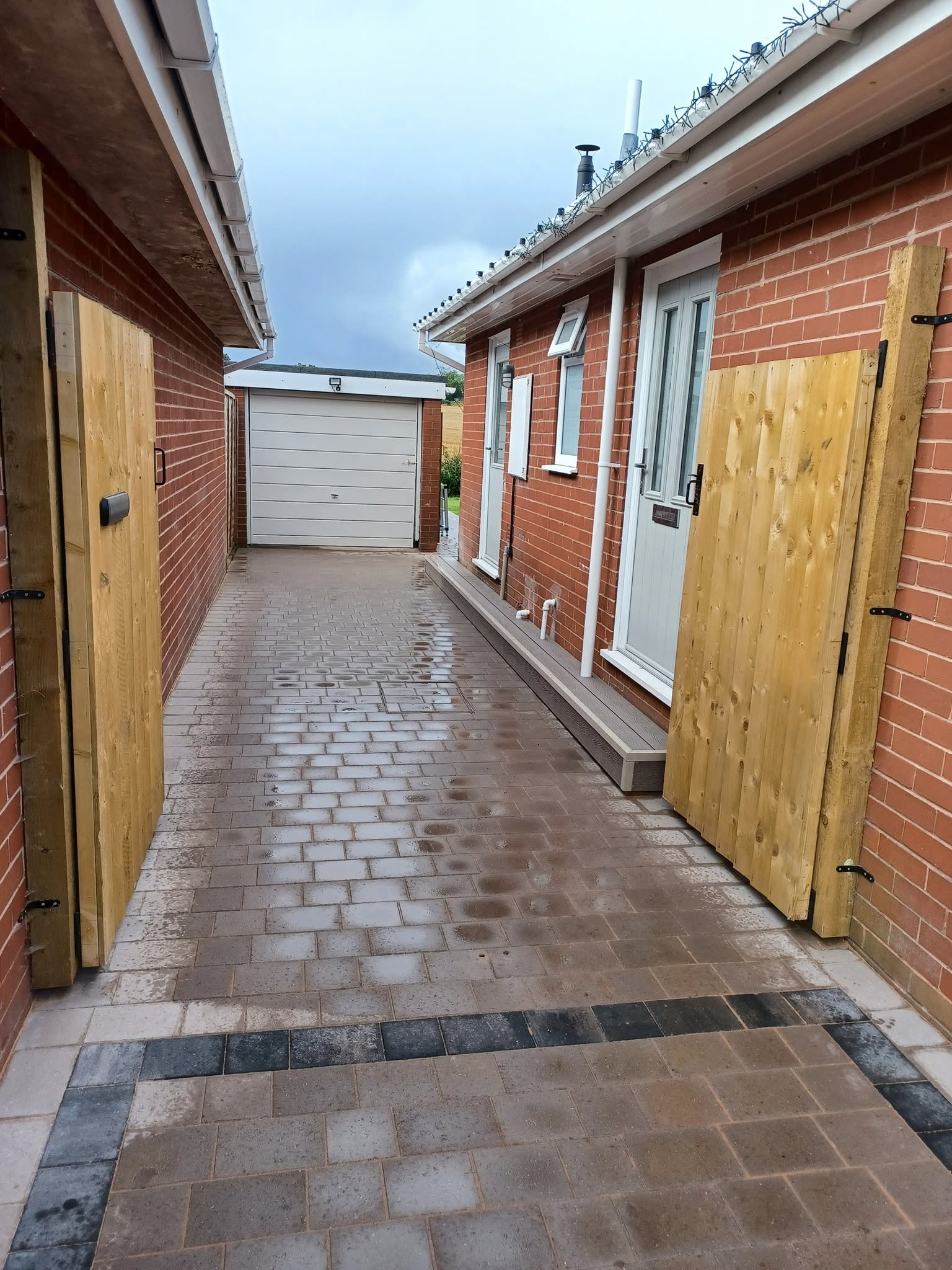 New block-paved side path after, Walton